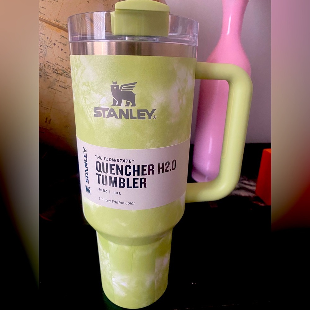 Citron Green tie-dye Target exclusive Stanley Tumbler 40 oz. BRAND NEW!